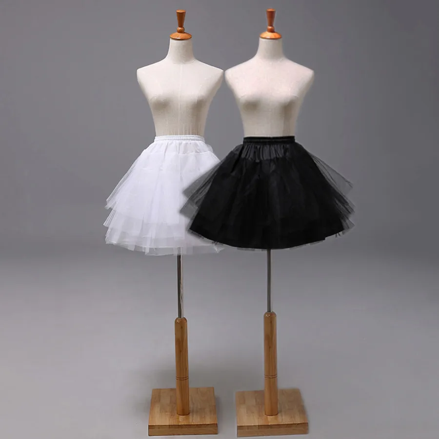 Nieuwe collectie zwart wit dames meisjes petticoats 3 lagen korte bruiloft petticoats onderrok 2025