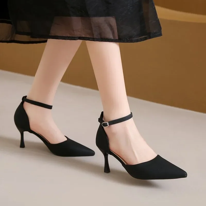 2026 Women's Fashion Elegant Pointed-Toe Stiletto Heels, Comfortable Simple and Versatile Thin High Heels
