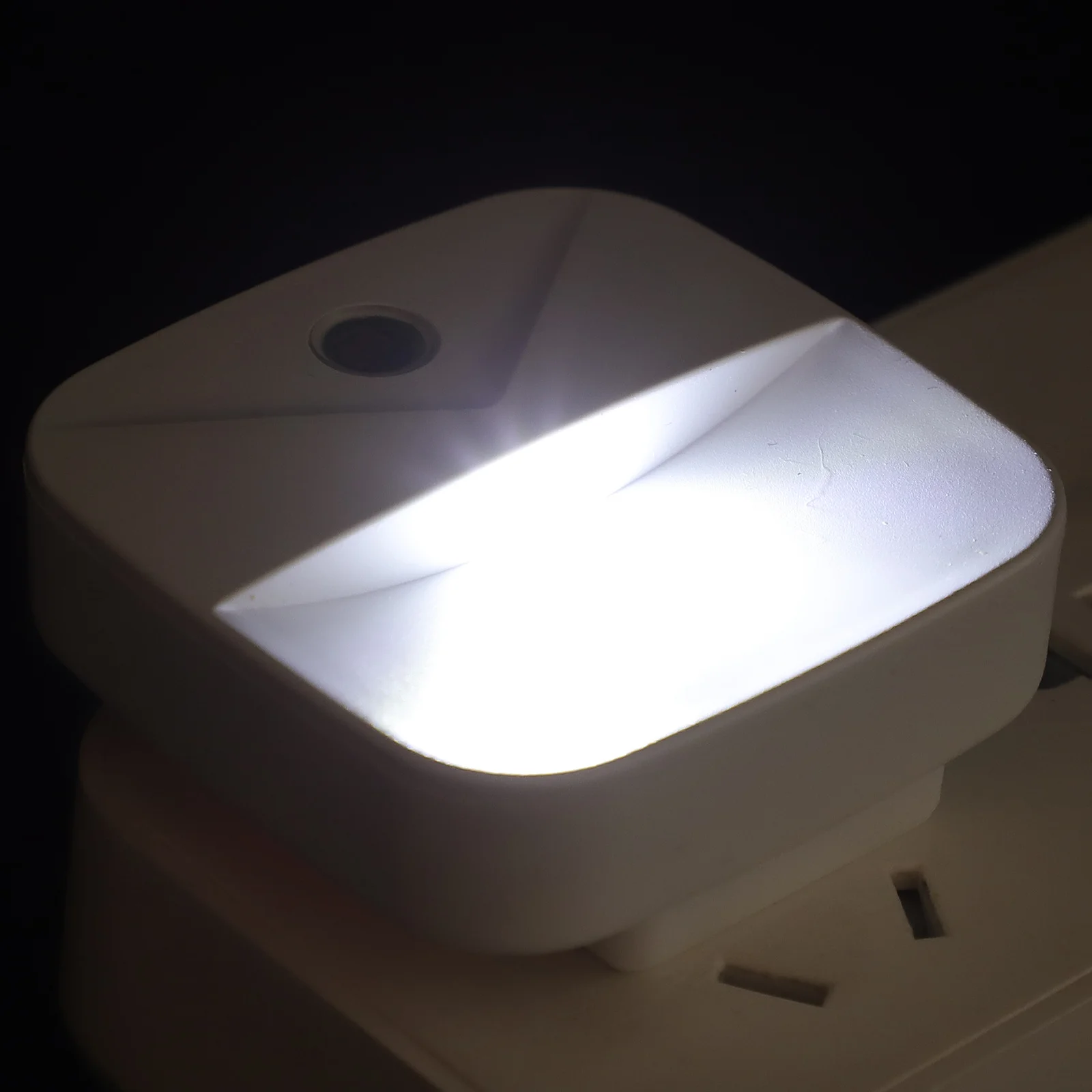 3 قطعة أضواء ليلية بمستشعر ABS مادة صغيرة الحجم أوتوماتيكية على إيقاف المكونات في مصباح الليل لغرفة النوم وغرفة المعيشة بجانب السرير LED