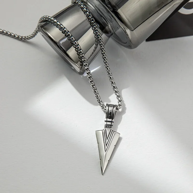 New Fashionable And Exquisite Retro Spearhead Arrow Pendant Necklace For Personalized Men'S And Women'S Jewelry Accessories Gift