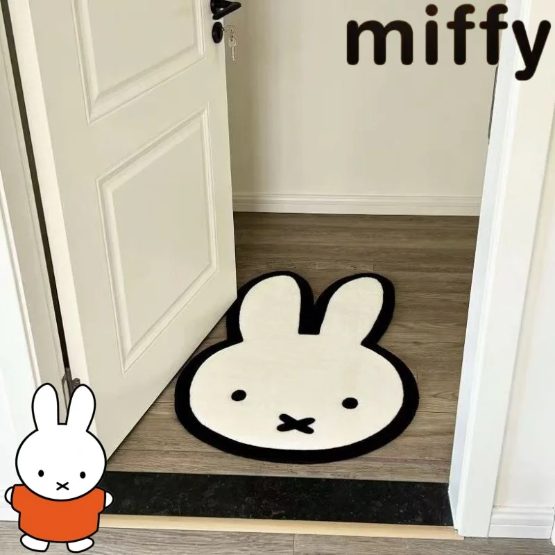 New cute Miffy rabbit simple and sweet creative cartoon pattern personalized fashion imitation cashmere wear-resistant floor mat