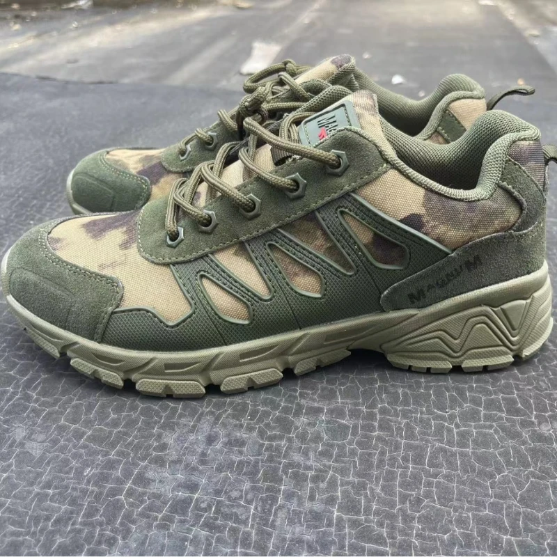 Fashion Men Safety Protection Shoes Steel Toe Cap Anti-smash Men Work Shoes Sneakers Light Puncture-Proof Mesh Breathable Shoes