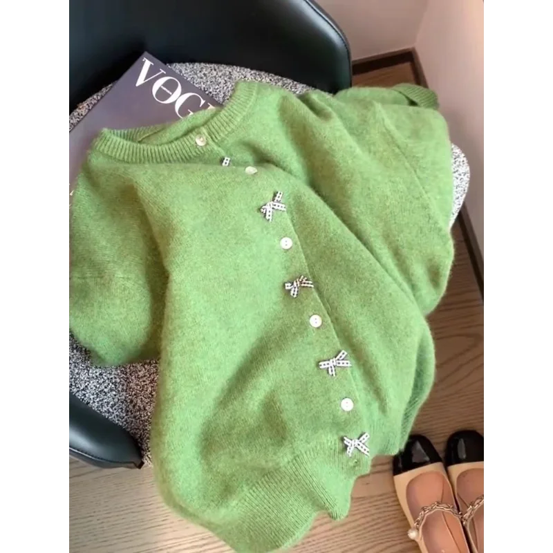 سترة محبوكة بفيونكة خضراء برقبة دائرية للنساء بتصميم ربيع الخريف سترة مخملية ناعمة كسول متعددة الاستخدامات من الراكون #4