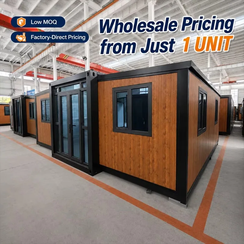 Comfortable 40Ft Prefabricated Expandable Container House Custom 4 Bedroom Modular House for Family Living