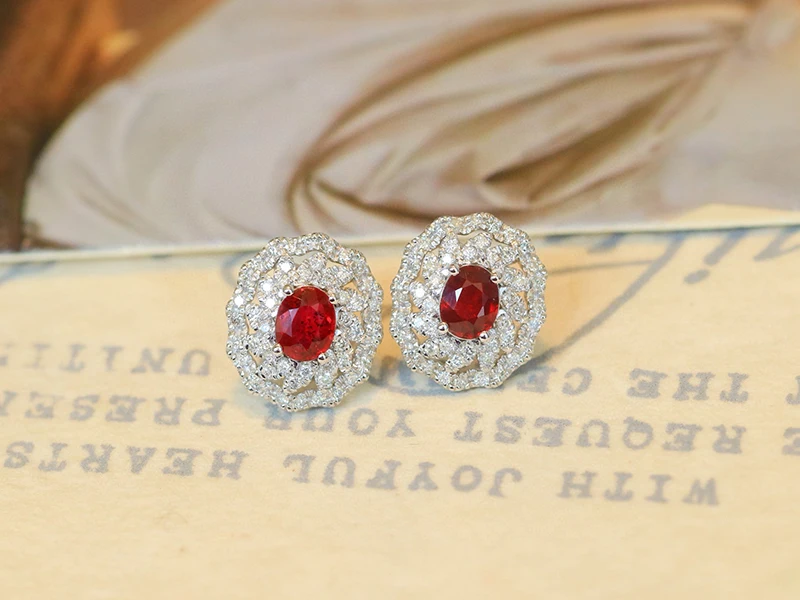 LUOWEND 100% 18K White Gold Earrings Women Vintage Palace Style Shiny Diamond Natural Ruby Stud Earrings High Party Jewelry