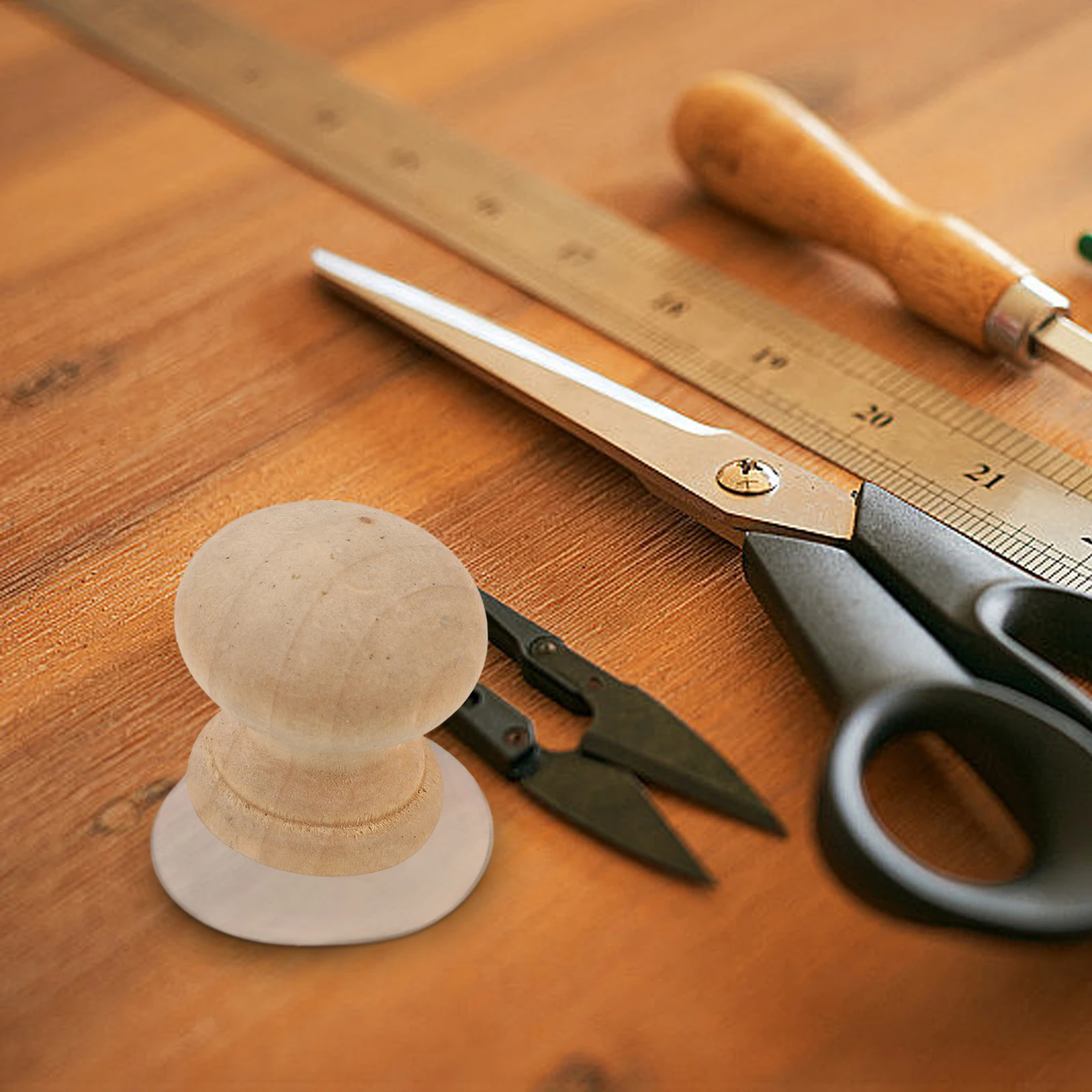 

Wooden Ruler Handle Quilting Tool Single Strong Hold Fixator Patchwork Sewing Template Fixer Lightweight Fresh