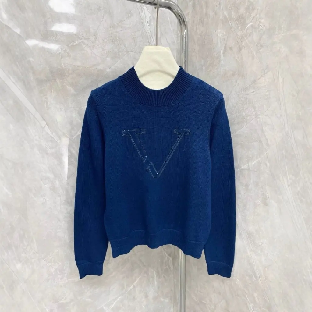 

Nanyou Classy Women's Sequin Letter round Neck Long-Sleeved Knitwear Early Autumn Casual Simple Style for 25 Years