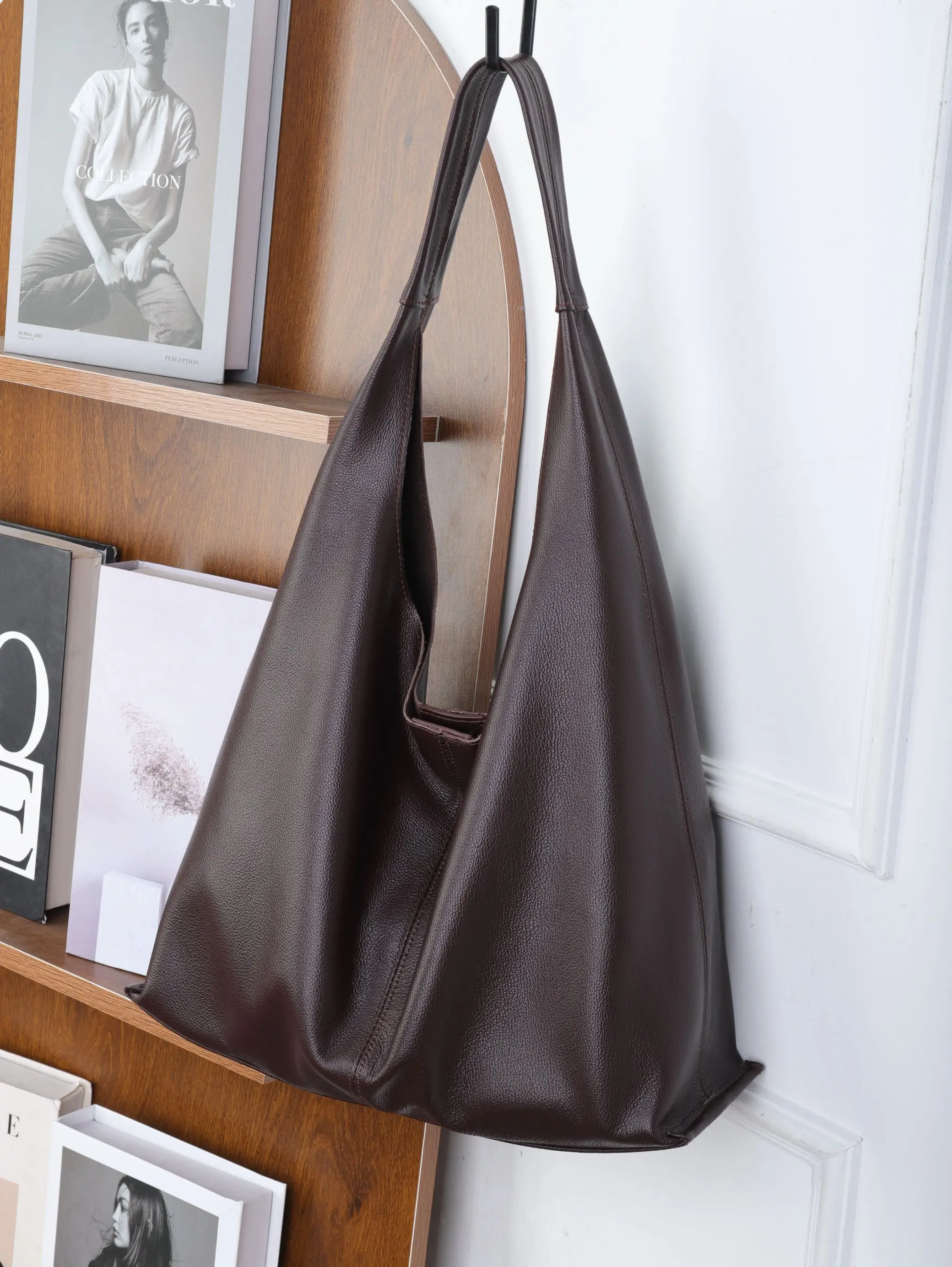 

Genuine Grade Leather Women's Shoulder Bags Luxury Deisgner Ladeis Fashion Underarm Bag for Woman Large Capatiy Tote Purse 2026