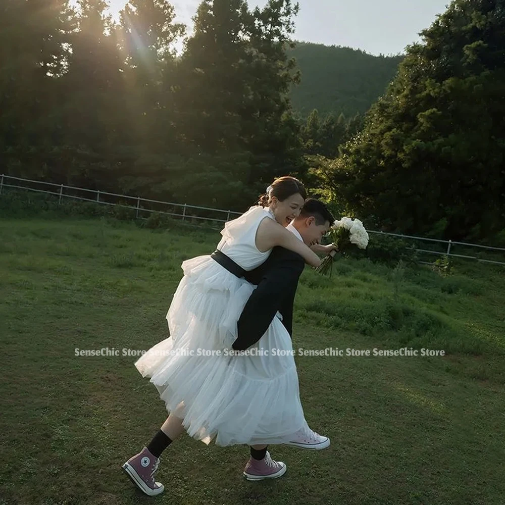 Vestidos de novia con cuello Halter Corea Simple sin mangas tul sesión de fotos vestidos de novia formales vestido de recepción hinchado escalonado personalizado