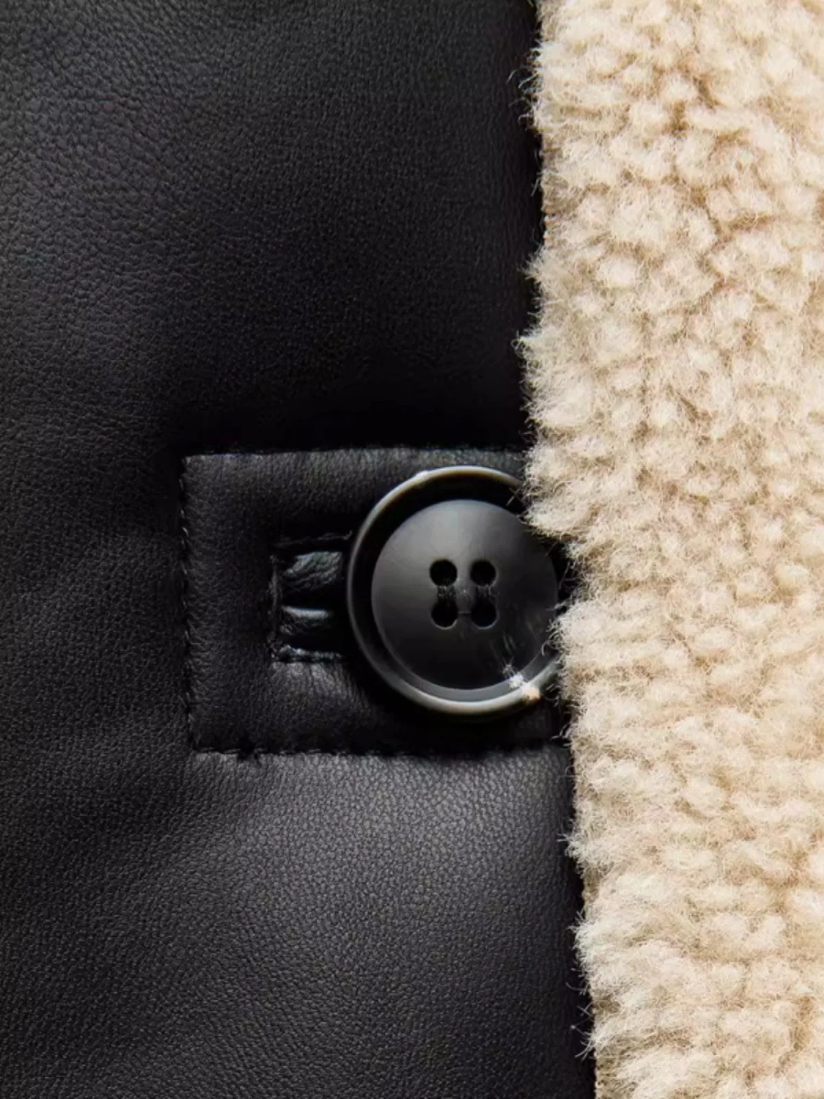 Thiened Lamb Fur Jaet Women's Mid-Length Outerwear Autumn Winter High-End Feelings Bla eepskin Leather And Fur Inte...