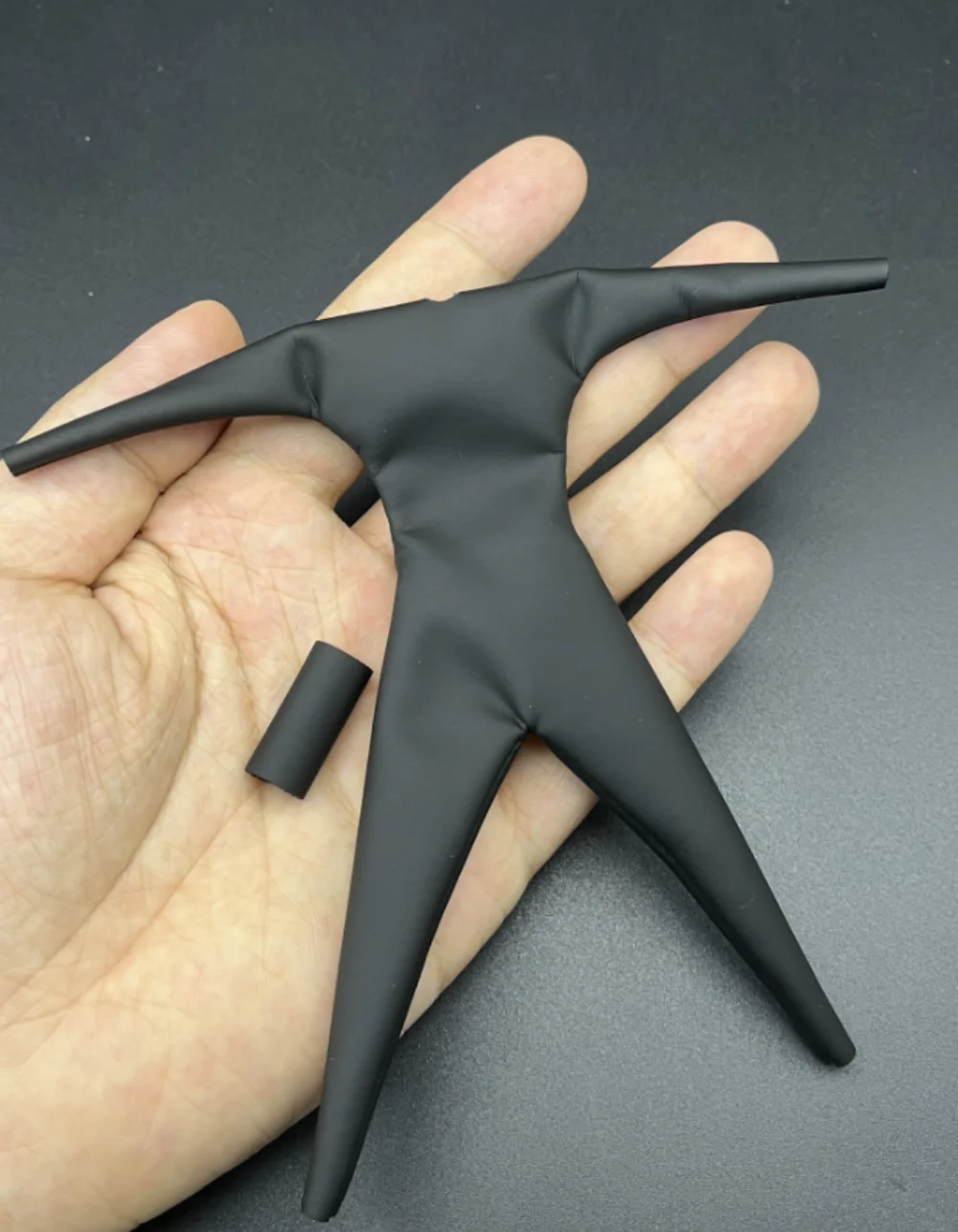 

RomankeyxCOWL 1/12 Scale Matte Black Jumpsuit Model for 6'' Figure