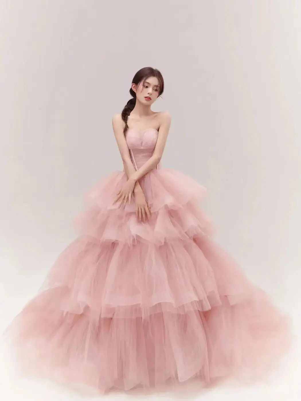 

Exquisite Sweetheart Ball Gowns Quinceanera Dress Blush Pink Tiered Puffy Tulle Floor-length Lace Up Back Vestido De Debutante