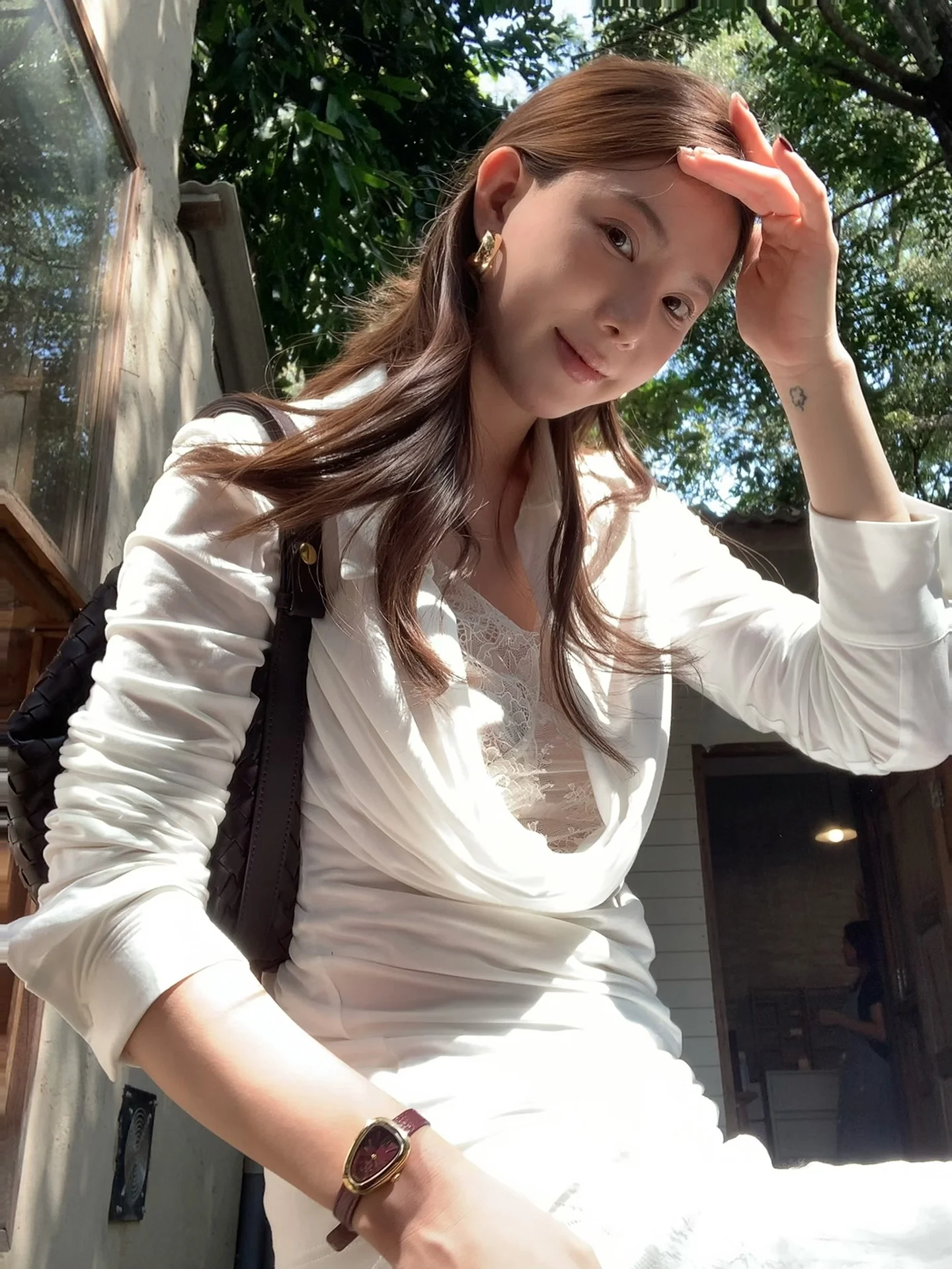 

Sweet Sle Long Sve Women's irt Commute Faion Ruched Ne Lyrical Dra Top Comfortable Breathable Korean Version