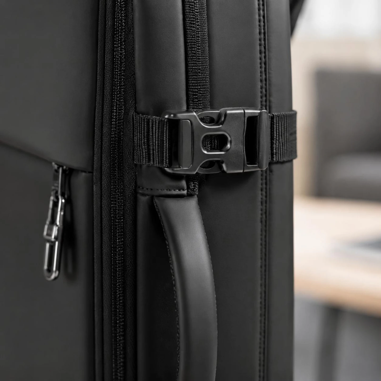 zaino-business-dal-design-moderno-e-semplice-borsa-per-laptop-impermeabile-capacita-45l-per-uomo