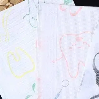 

125 шт. одноразовые стоматологические чистые подушечки, стоматологическое полотенце на груди, стоматологические нагрудники для пирсинга, водонепроницаемая медицинская бумага, одноразовая салфетка для пациентов