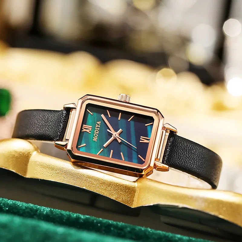 

Ladies Rectangle Wristwatch Retro Scale DIal Leather Bracelet Watch Womens Elegant Analog Quartz Wrist Watches for GIft