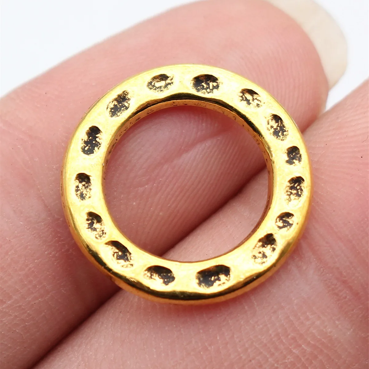 Charms Jewelry Making Accessories Zinc Alloy Embossed Hollowed-Out For Handmade Craft Bracelet