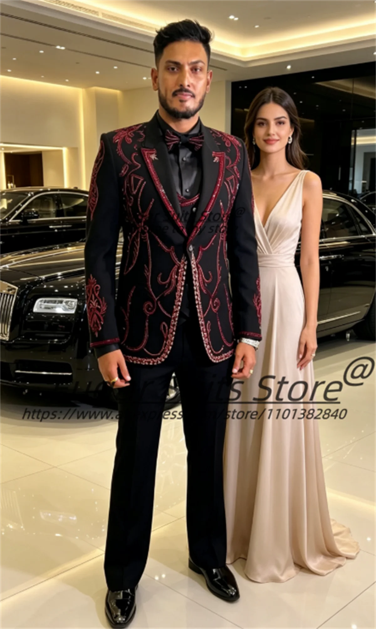 

Handsome Black Mens Suit Red Wine Crystal Floral Embroidery Slim Fit Groom Tuxedos Male Evening Party Blazers 3 Pieces Sets