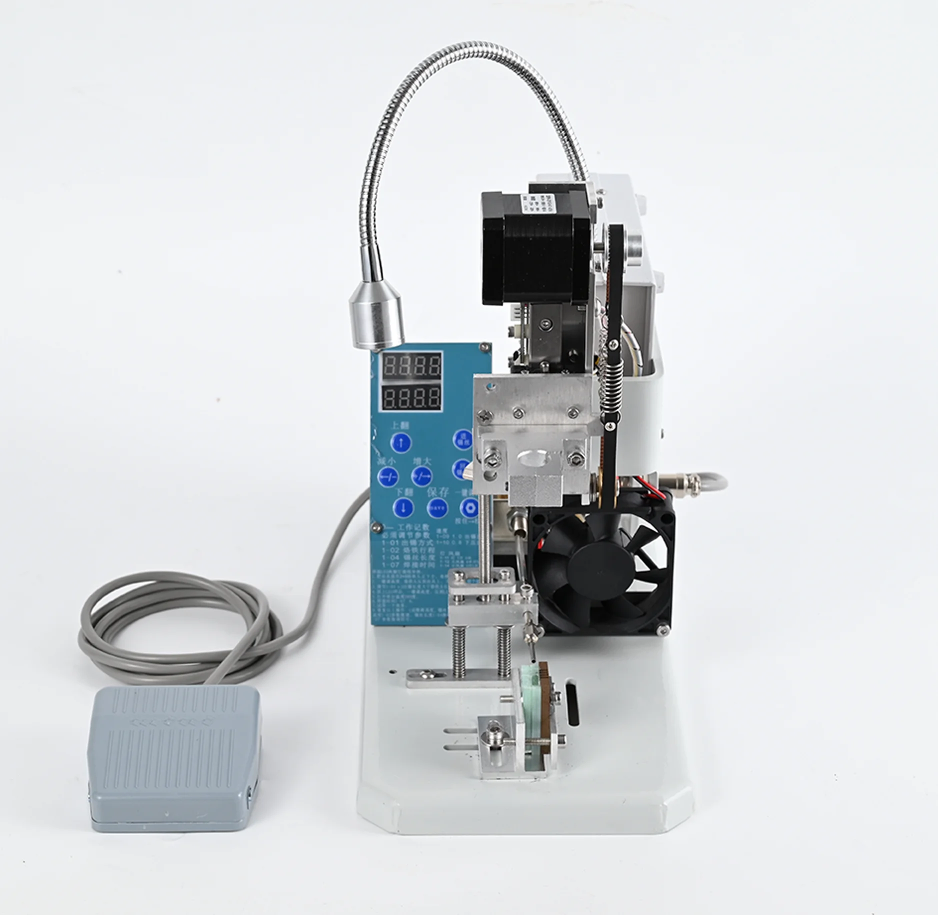 The Semi-automatic Foot-operated Soldering Machine Is Easy to Operate and Suitable for 2.0 Solder Wire