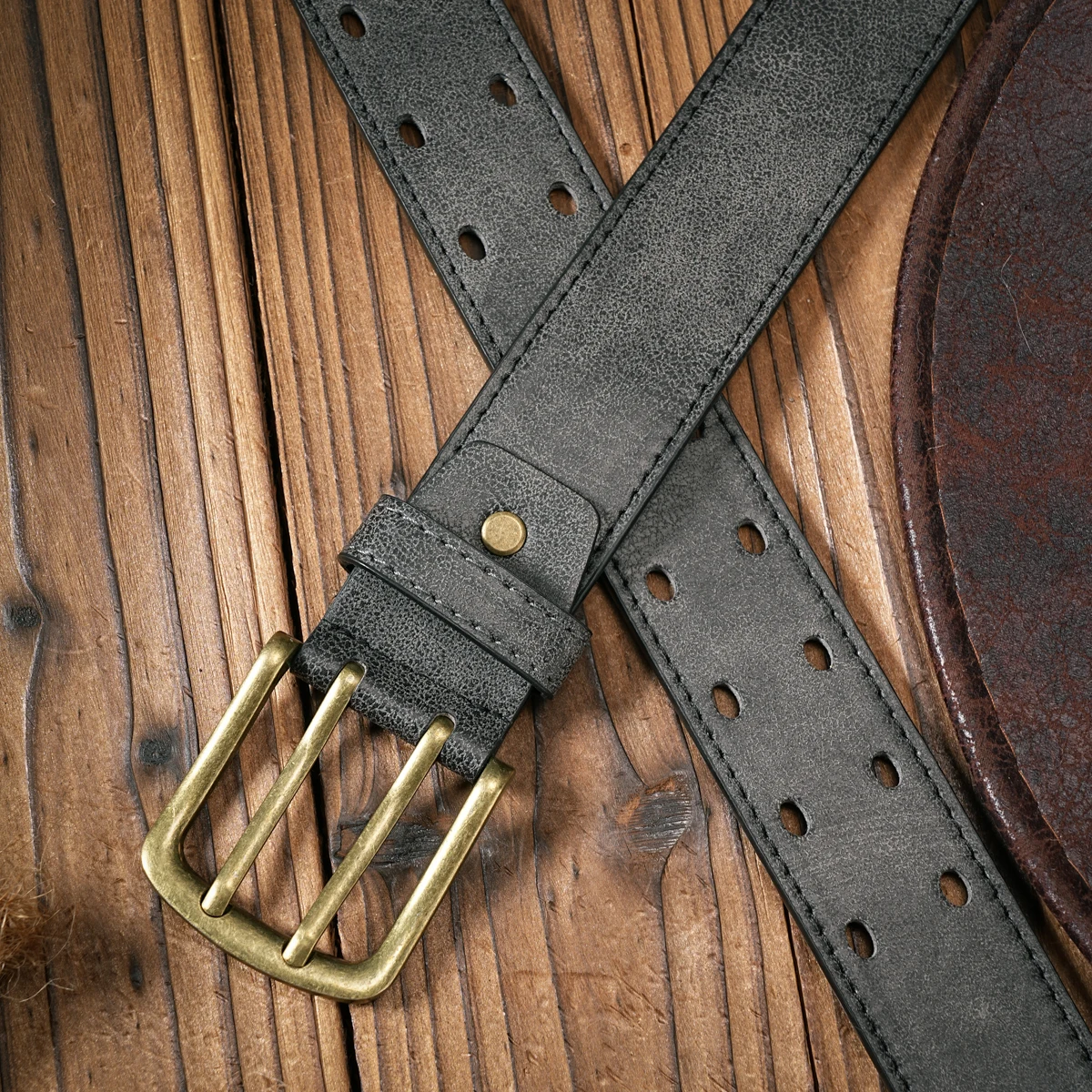 Vintage-Gürtel aus PU-Leder mit Legierungsschnalle, Unisex für Männer und Frauen, um ein personalisiertes Modeaccessoire im Western-Stil zu schaffen – Detail 4