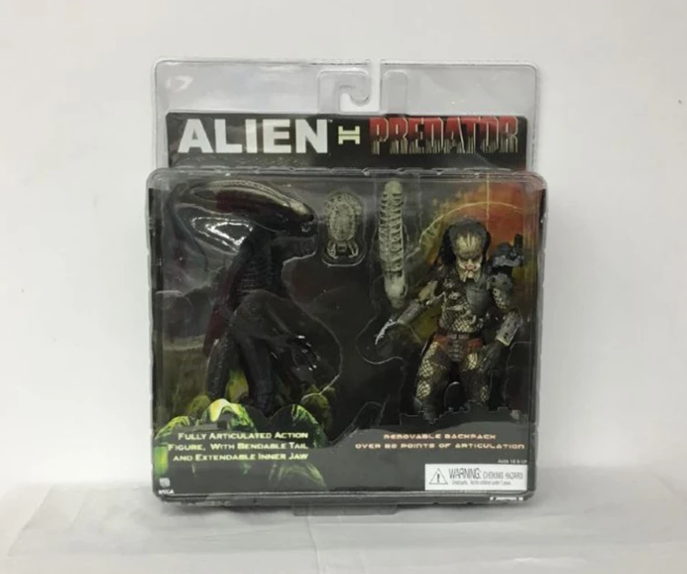 Neca 2Pcs/Set Alien…