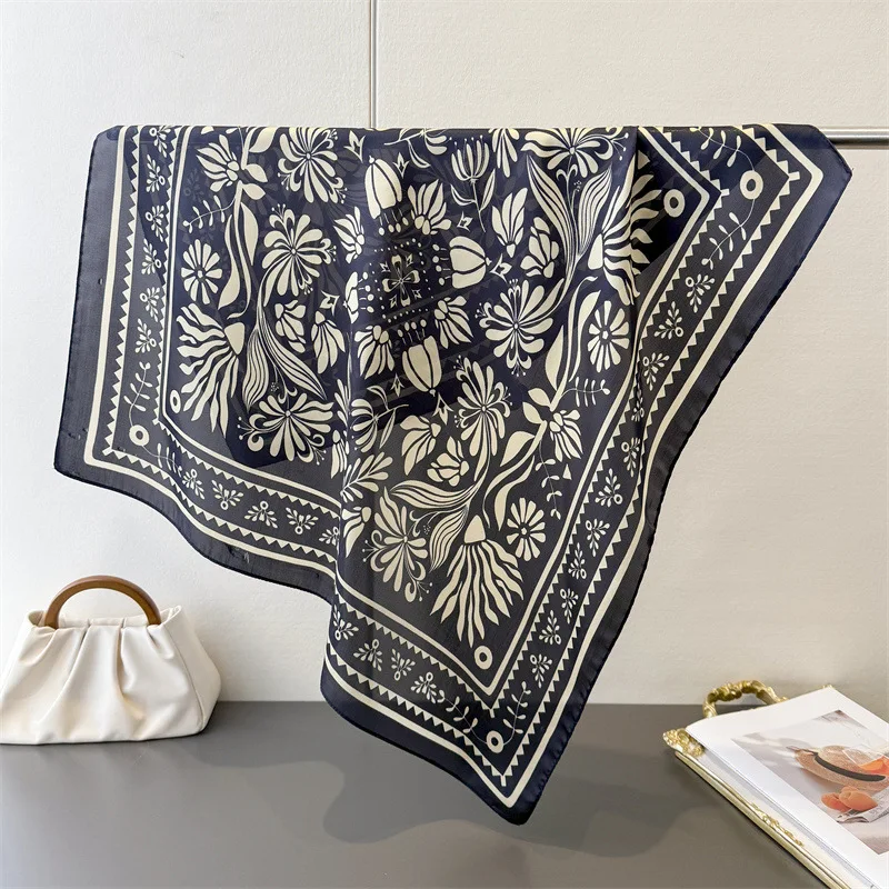 Paisley Print Designer 70Cm Square Silk Women's Scarf Spring Summer Beach Satin Scarves Shawl Headband Bandana Hijab Wrap Lady