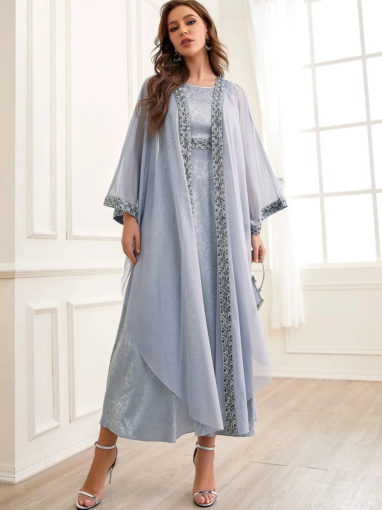 Nova chegada oem vestidos modestos o-pescoço manga longa mulheres muçulmanas terno bordado dubai abaya vestido de oração muçulmano 2 peça conjunto