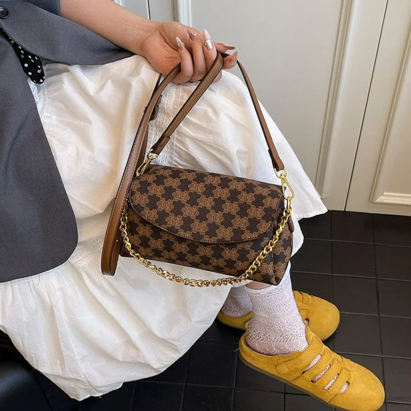 

Ladies Crossbody-Bag Made Of Premium Leather Featuring Casual High-End Daily Stylish Style​