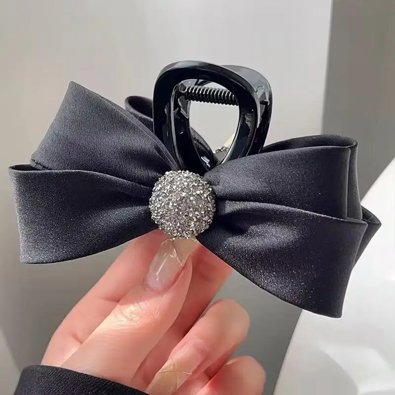 1/2pcs  Rhinestone Love black Fabric Bow Hair clip for woman Elegant Daily wear Shark Clip Fashion Girl Hair clamp view 4