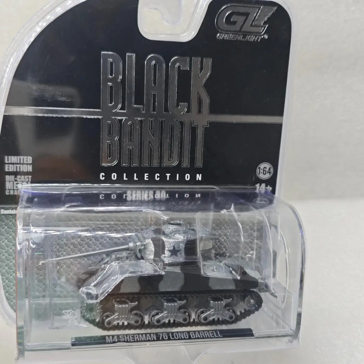 

GreenLight 1:64 Gangster Series 30-M4 SHERMAN 76 LONG BARRELL Clearcoat Alloy Car Model Market Ornament Collectibles
