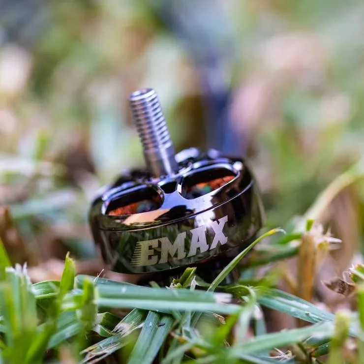 Motor sin escobillas EMAX ECO II 2807 V2 1300KV 1500KV 1700KV 3-6S FPV