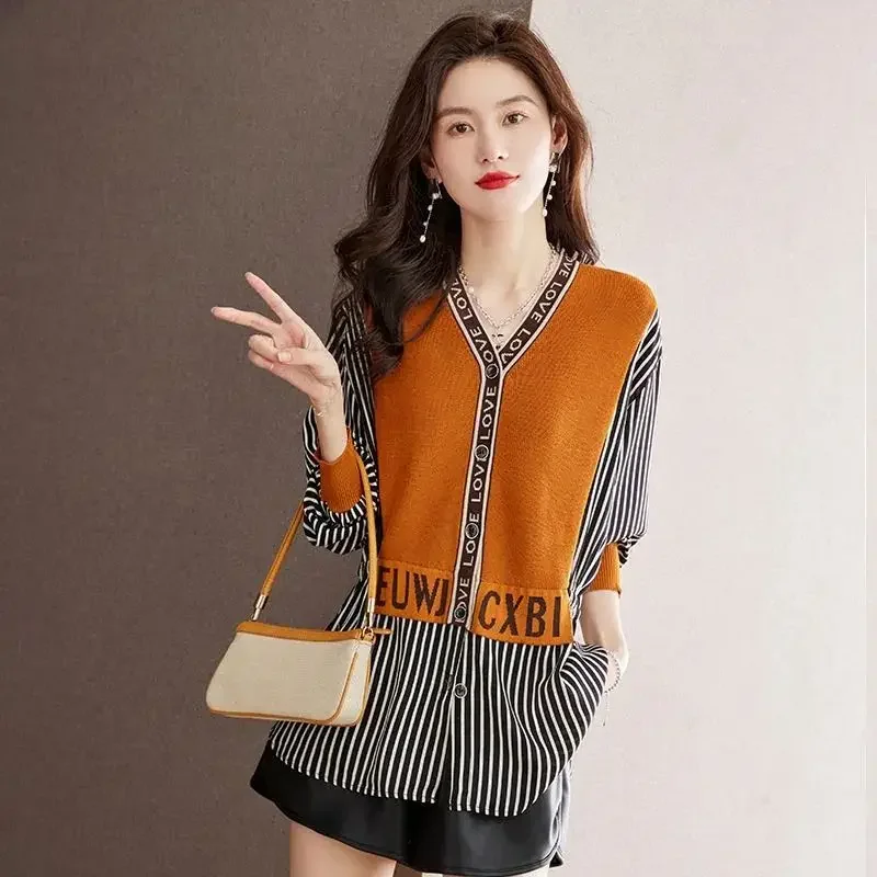 Women Spring and Autumn Fashion Trend New V-Neck Knitted Cardigan Striped Letter Button Splicing Larger Size Long Sleeves Tops