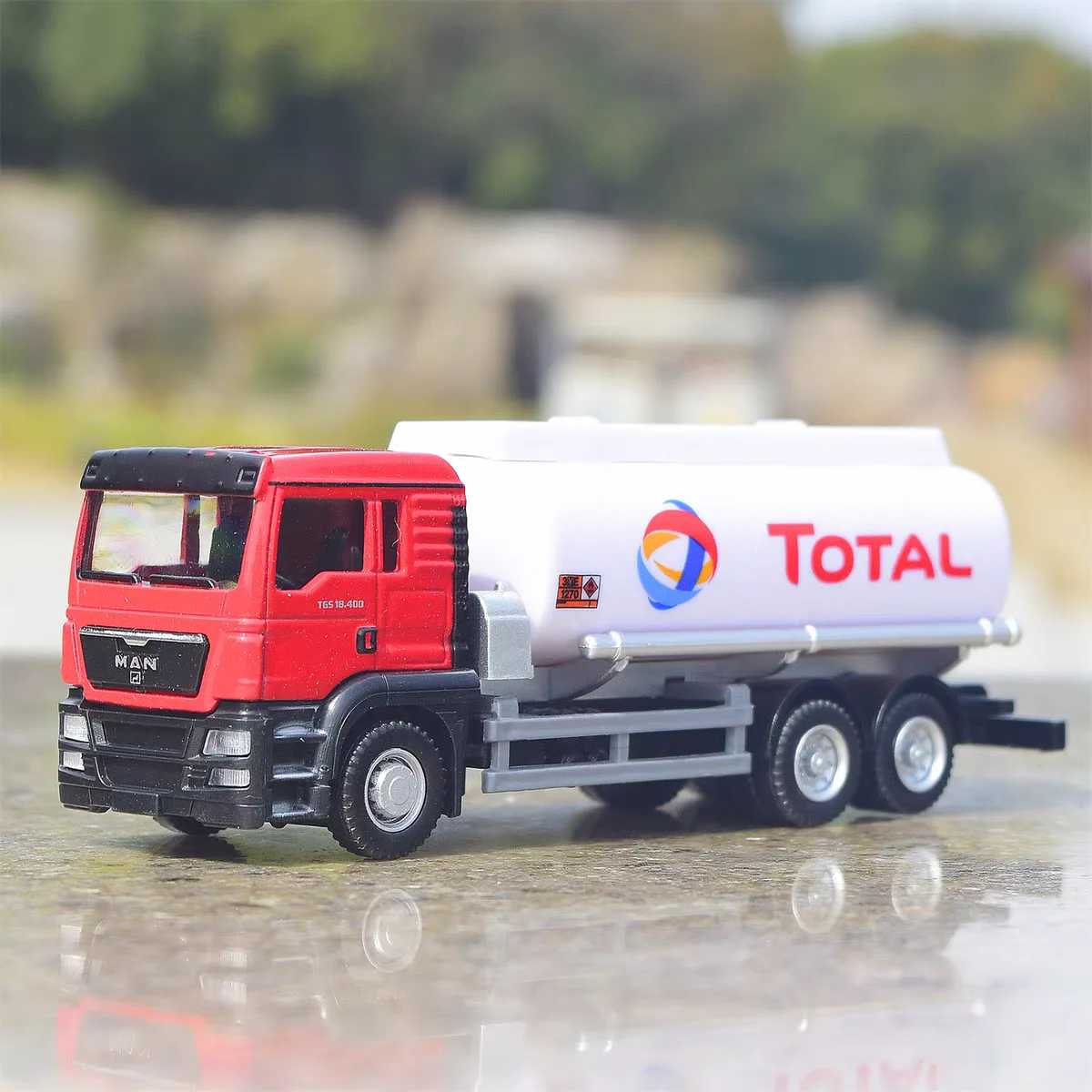 MAN SCANIA Oil Tank Truck TOTAL Shell BP FUEL Castrol RMZ City 1:64 Alloy Car Model Diecast & Toy Vehicles Birthday Gifts