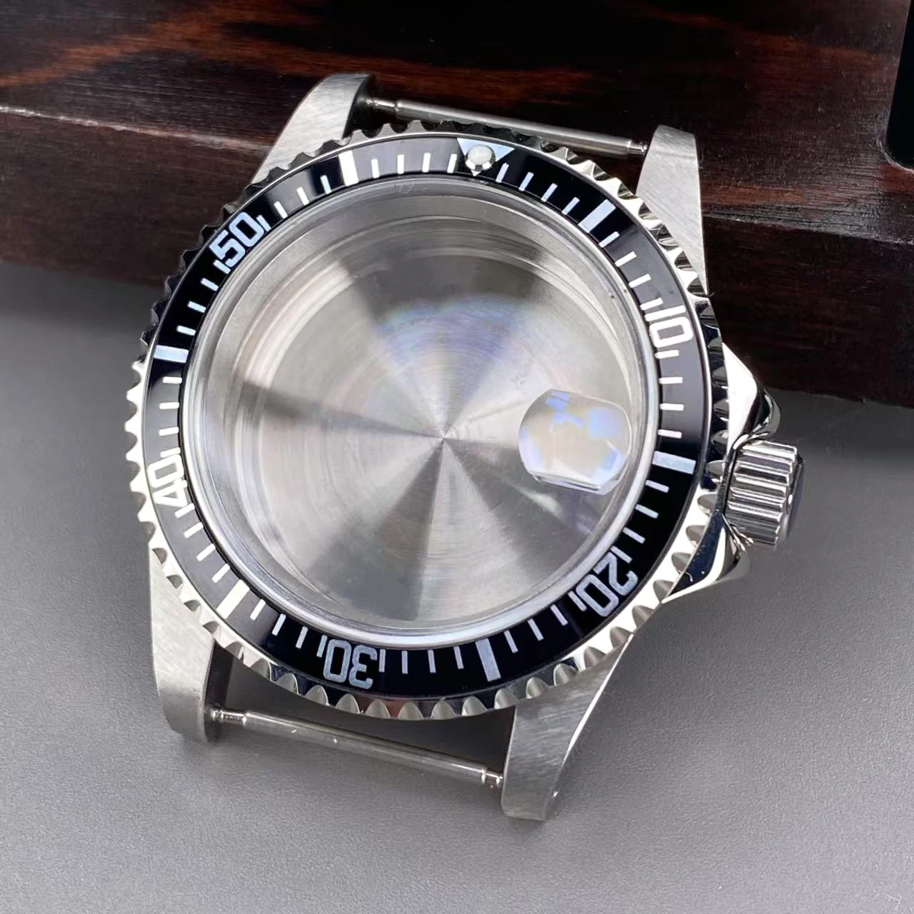 39,5 mm NH35 Vintage-Gehäuse GMT/SUB 120-Klick-Lünette Edelstahl Saphirglas für NH35 NH36 Uhrwerk 28,5 mm Zifferblatt Uhrengehäuse – Detail 24