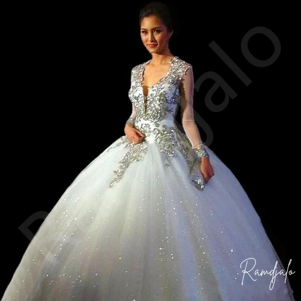 ชุดบอลสีขาว Quinceanera เดรส Shine ใหม่หวาน16 V คอ Tulle สำหรับ15ปี Backless แขนยาวลูกปัด Vestido de 17 Aanos