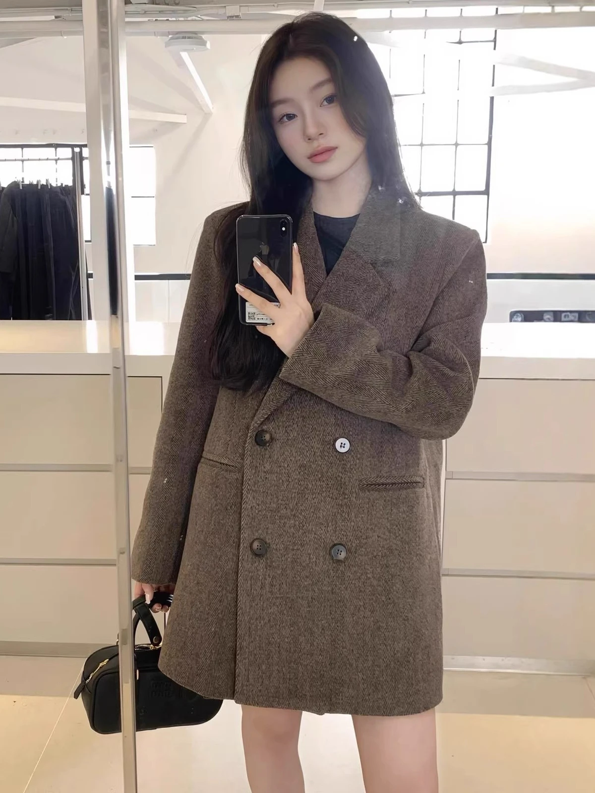 

Корейский модный длинный шерстяной пиджак-пальто для женщин, осенне-зимний пальто-кейп из полиэфирного волокна, модель CL79-25...