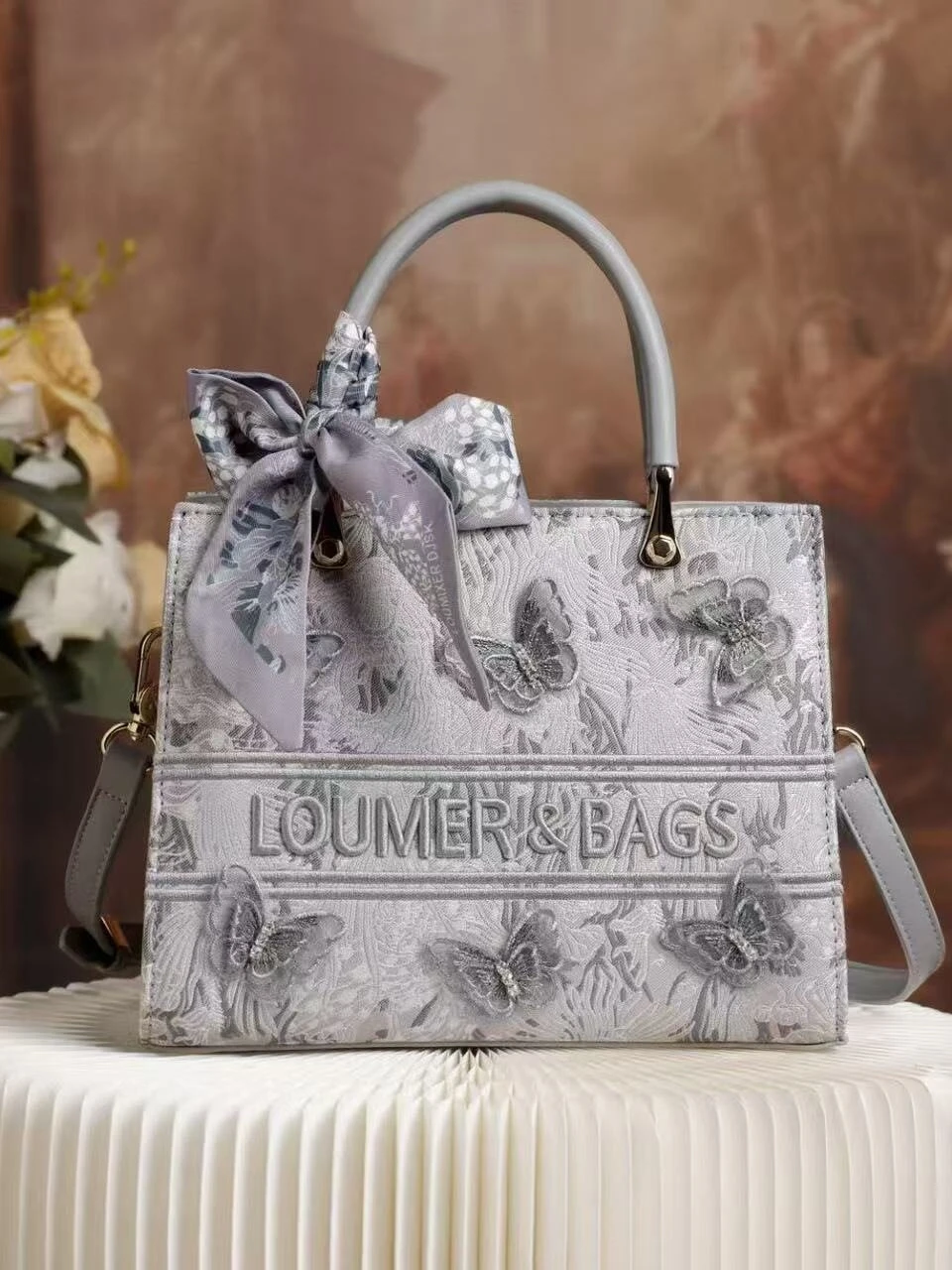 Embroidered Large Capacity Women's Tote Bag Fashionable Summer 2026 Single Shoulder Slant Cross Trendy Bag Handbag