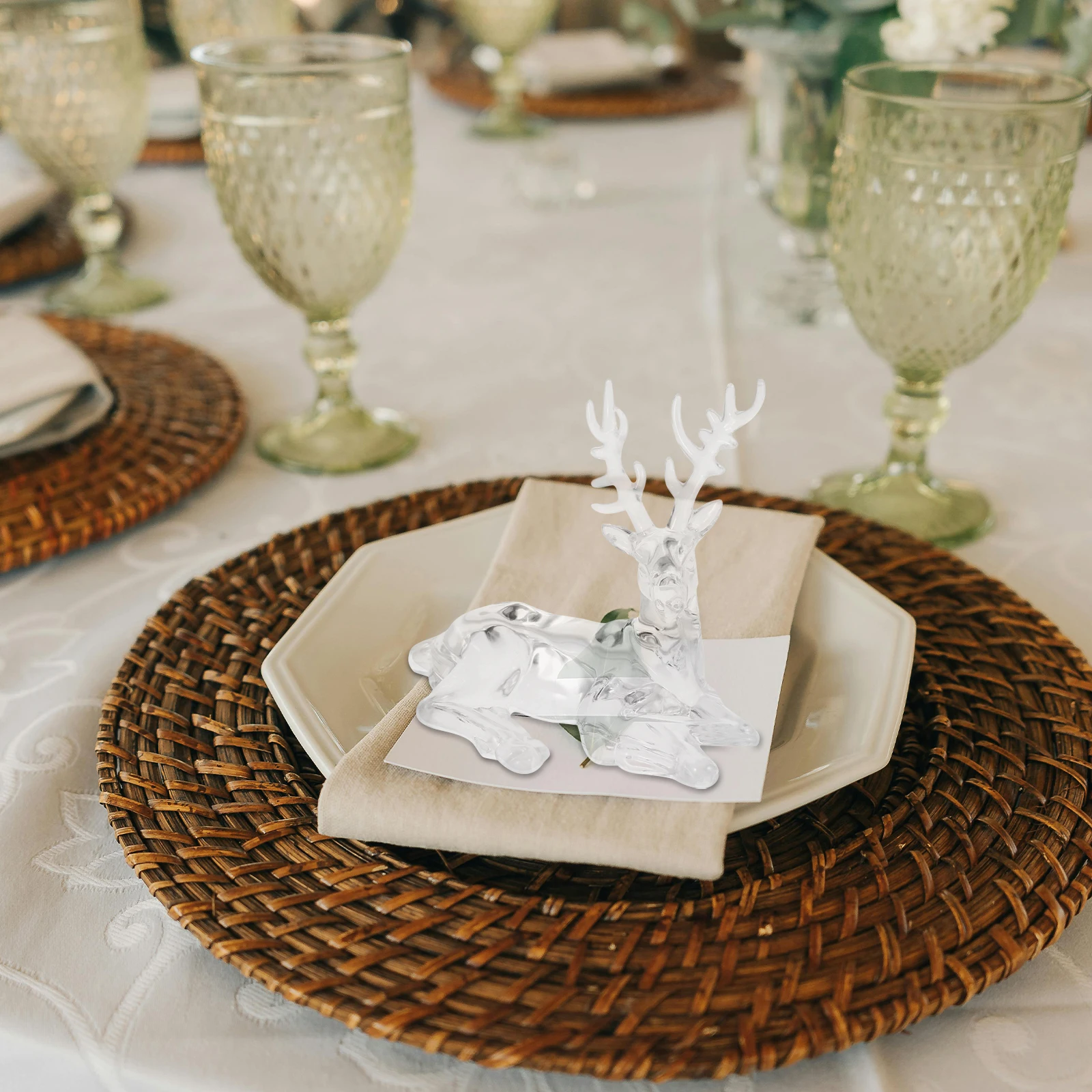 

Crystal Elk Gift Ornaments Christmas Decorations Acrylic Reindeer Figurine Statues