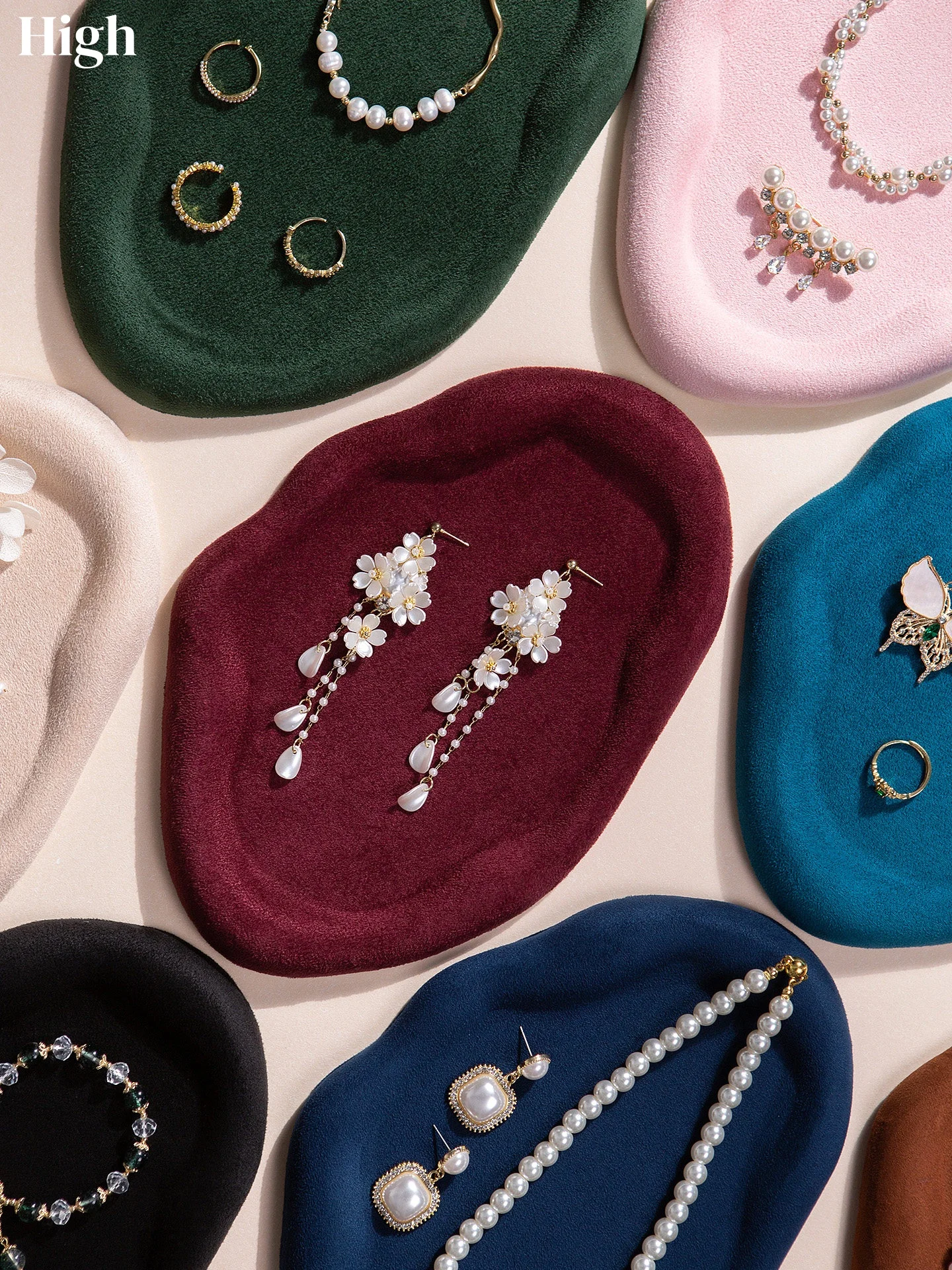 

Бархатный лоток для оценки ювелирных изделий, подставка для хранения и демонстрации колец, серег, бусин, ожерелий, органайзер для прилавка магазина и декоративный реквизит