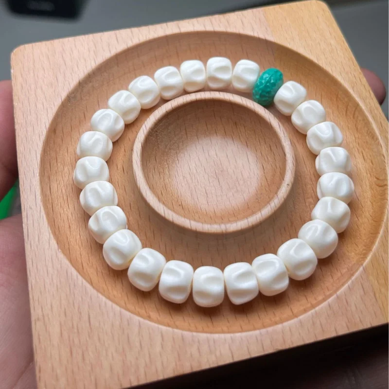 Passion Cypress Seed Deer Three-way Tooth Bone Antler Cultural Bracelet