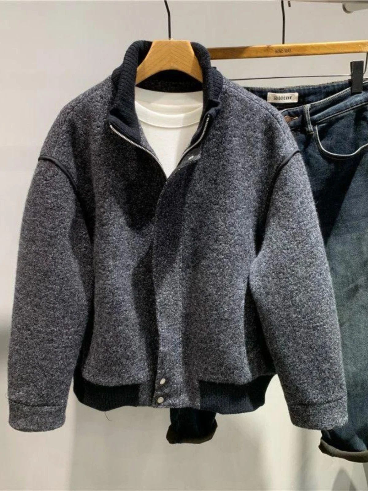 

Winter Men's Woolen Jaet Faionable Casual High-End ey Warm Stand Collar American Sle Coat Trendy Cheered Wool Coat