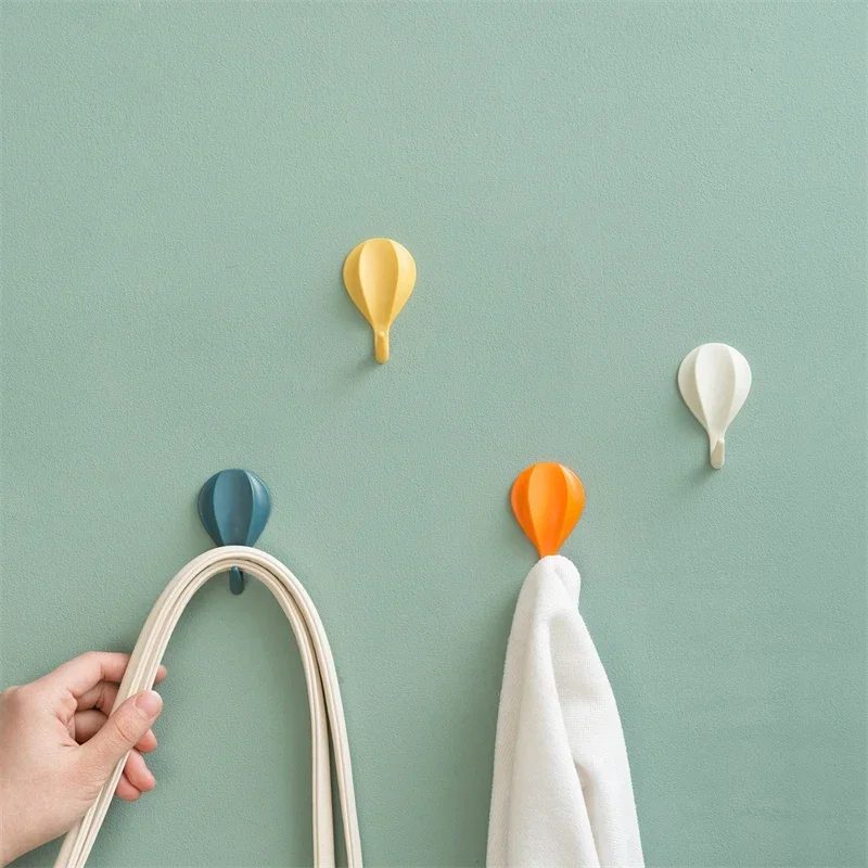 8pcs Hot Air Balloon Wall Hooks Clothes Towel Mask Hanger Self-adhesive Bathroom Kitchen Hook Keys Organizer Holder Home Decor