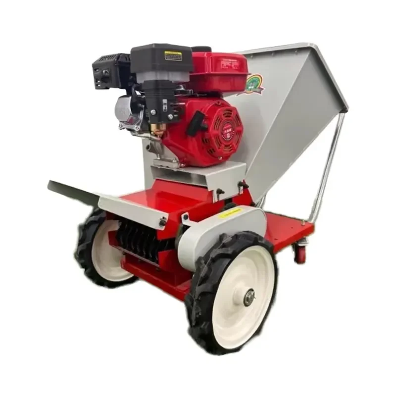 High Efficiency Engine Mobile Wood Crusher Paper Shredder Garden Orchard Branch Chipper Machine
