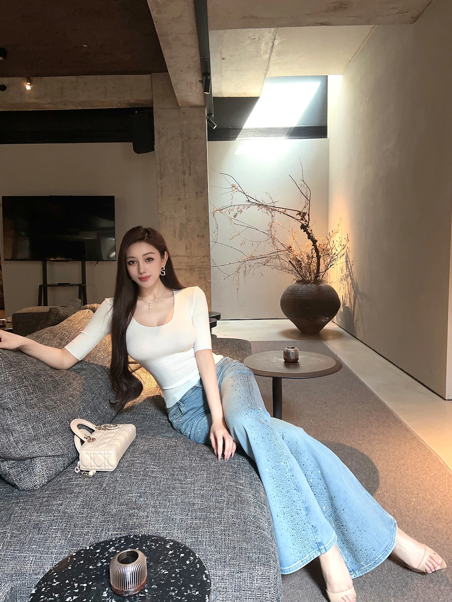 

Blue Elastic Denim Flared Pants Heavy Industry Side Themed Rhinestones Women's High Waist Spring Fashion Ladies Jeans