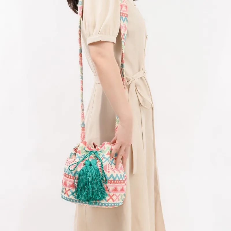 

1pcs Bohemian Style Shoulder Crossbody Bag Commuter Canvas Shoulder Bag Women's Bucket Bag