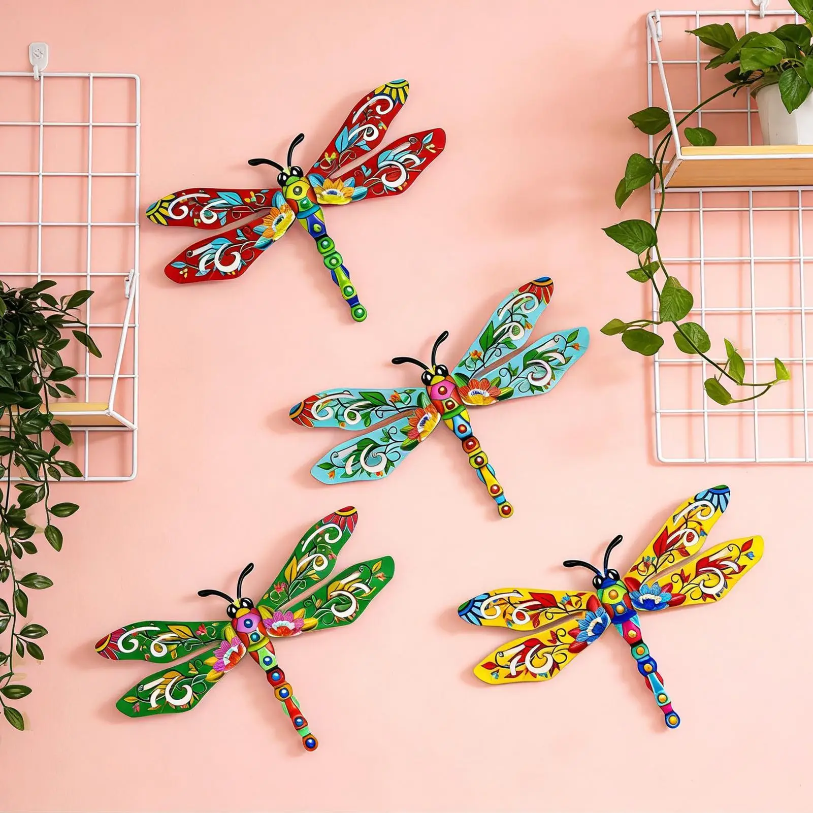 Metal Dragonfly Wall Decor Rustproof Color Painted Garden Statue Outdoor Metal Art Craft for Yard Courtyard Decoration Gift