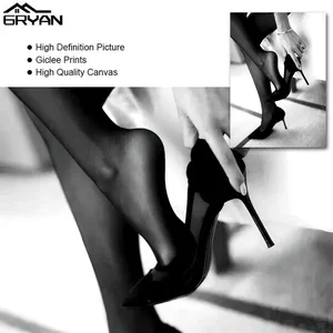 أبيض وأسود حمالة صدر قماش الفن صورة حائط للفتيات ، العناية بالعيون ، ملصق سيدة مثير ، لوحة كرة الحفلة ، مطبوعات ، ديكور الغرفة ، موضة أفضل 8 فتاة سوداء عارية مبيعا - رقم 7