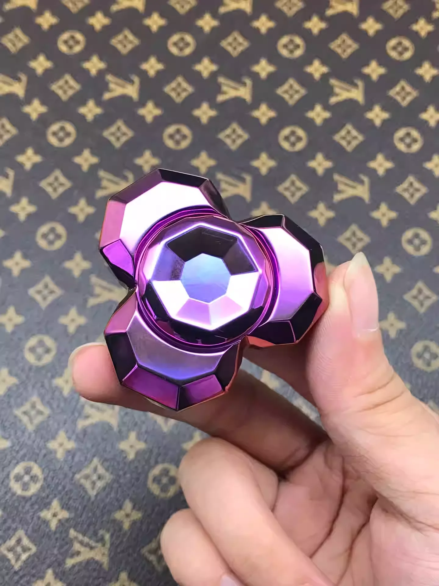 

Lq crystal 3.0 zirconium purple material EDC
