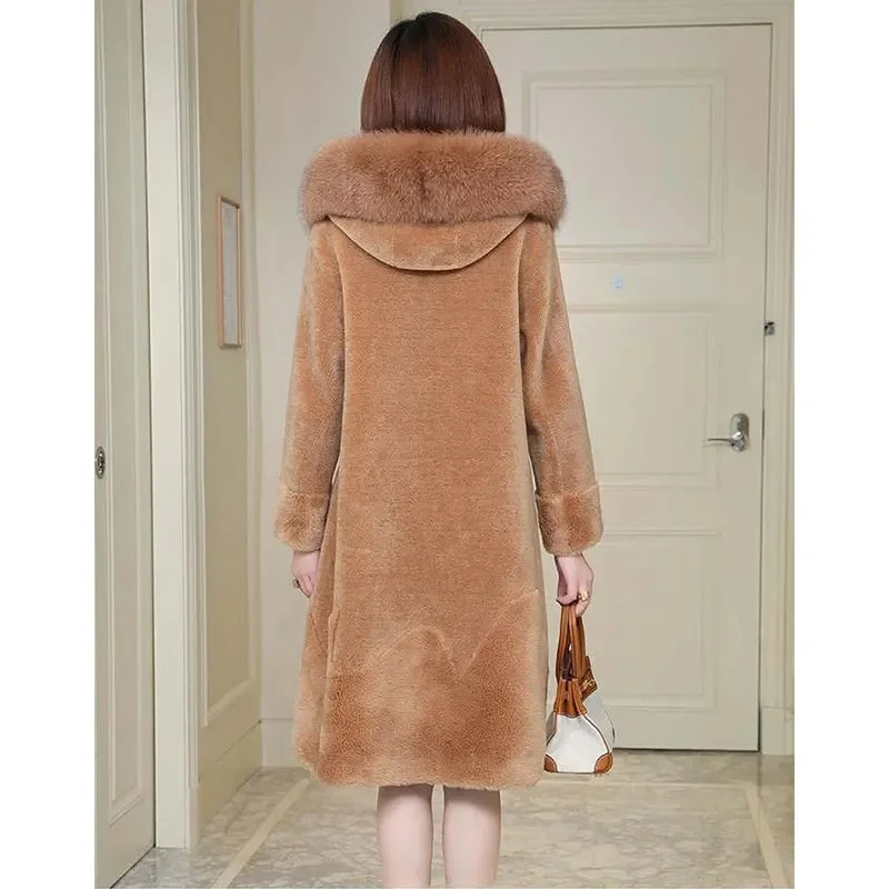 Nice New Sheep Shearing Coat Jacket Women Winter Faux Fur Overcoat Middle-aged Female Hooded Windproof And Warm Coats