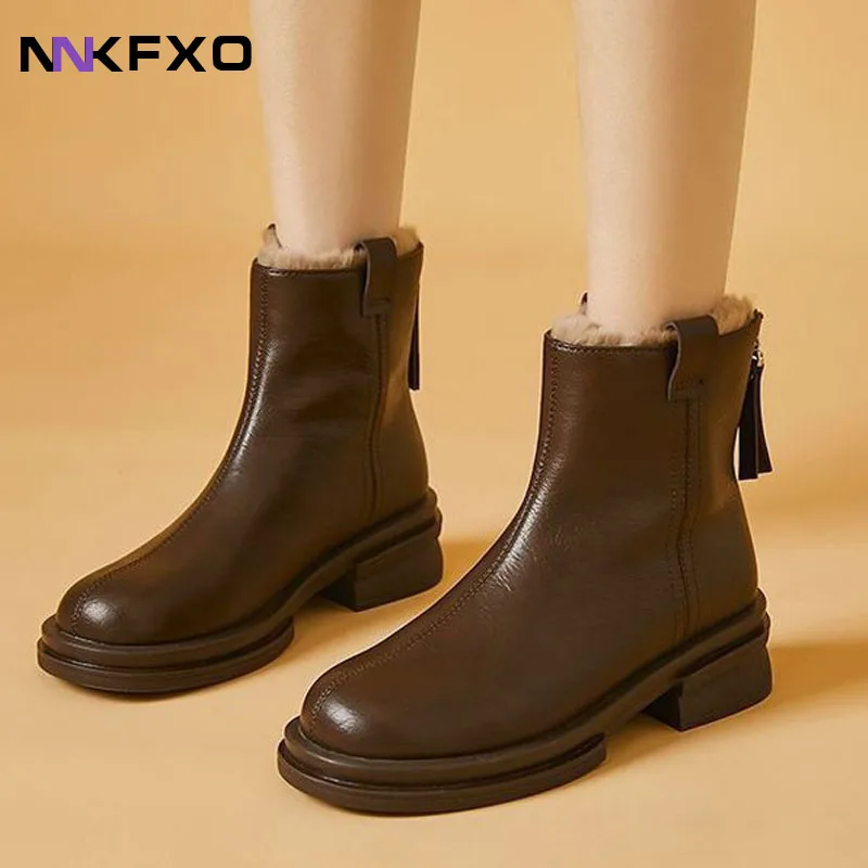 

Boots for Women 2023 Autumn and Winter New Thick Soled Short Drum Tide with Velvet and Thick Women's Ankle Boots bc7279